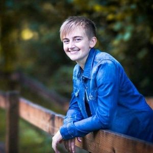 Meet your Posher, Kylee